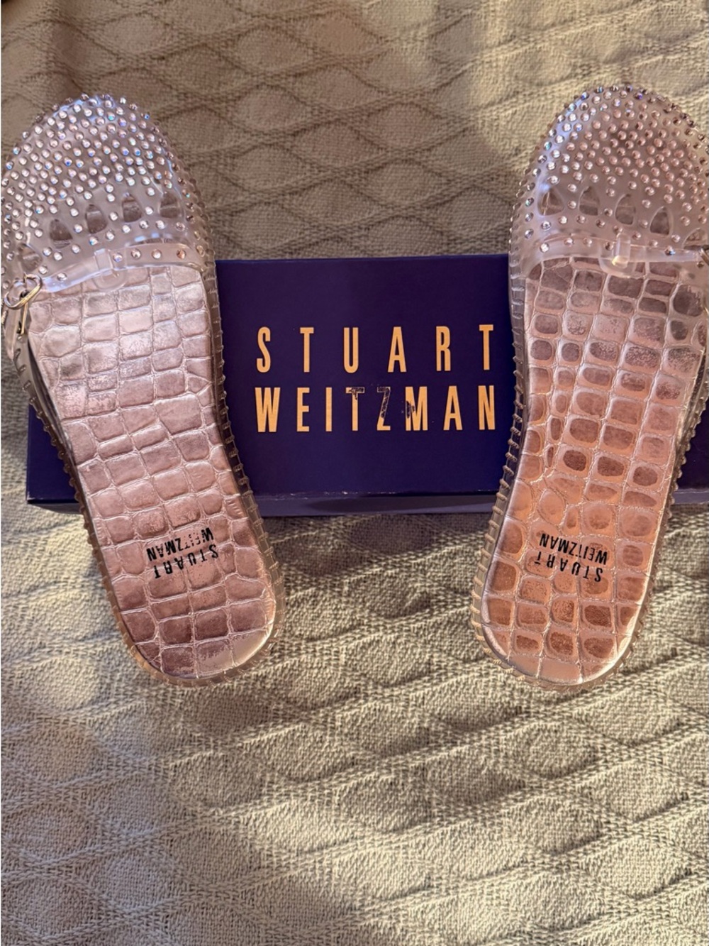 Stuart Weitzman clear jelly slip ons with Crystals on top foot part Size 7 - Picture 4 of 16